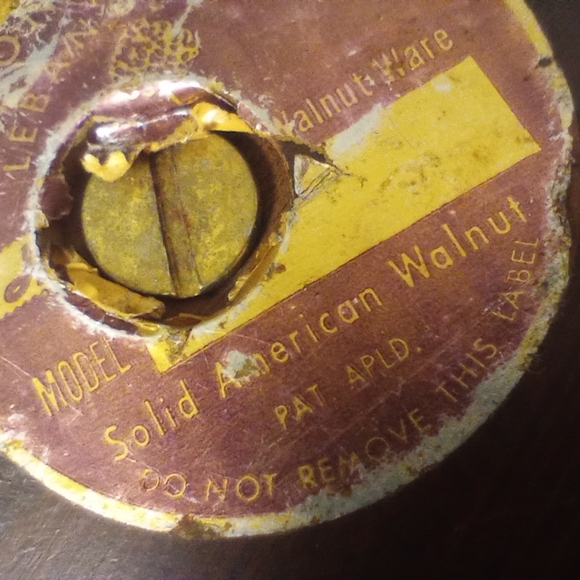 Vintage 60s Mid Century Modern Walnut Wood Nut Bowl EUC - Picture 6 of 8